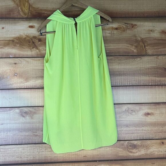 Vince Camuto Womens Tunic Top Blouse Medium Sleeveless Neon Yellow V-Neck - Picture 2 of 5